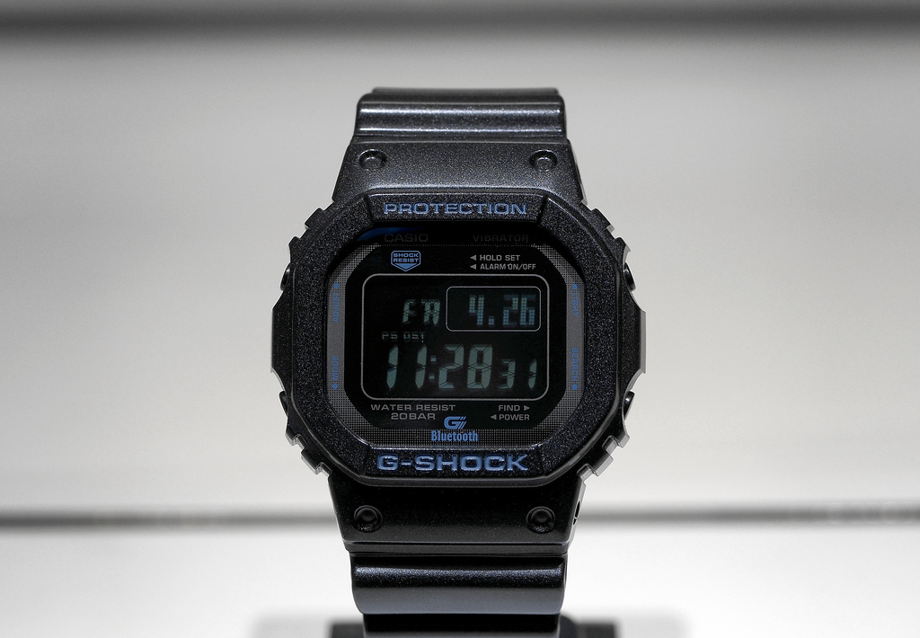 New Generation G-Shock w/Bluetooth v4.0 Compatible w/iPhone5