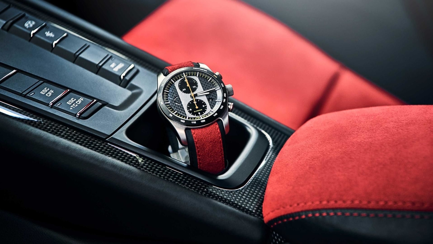 Porsche 911 GT2 RS Watch